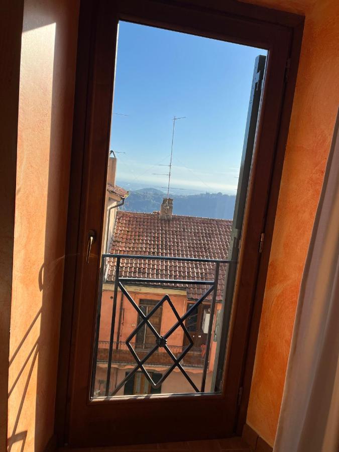 Albergo Diffuso Locanda Specchio Di Diana Nemi Luaran gambar