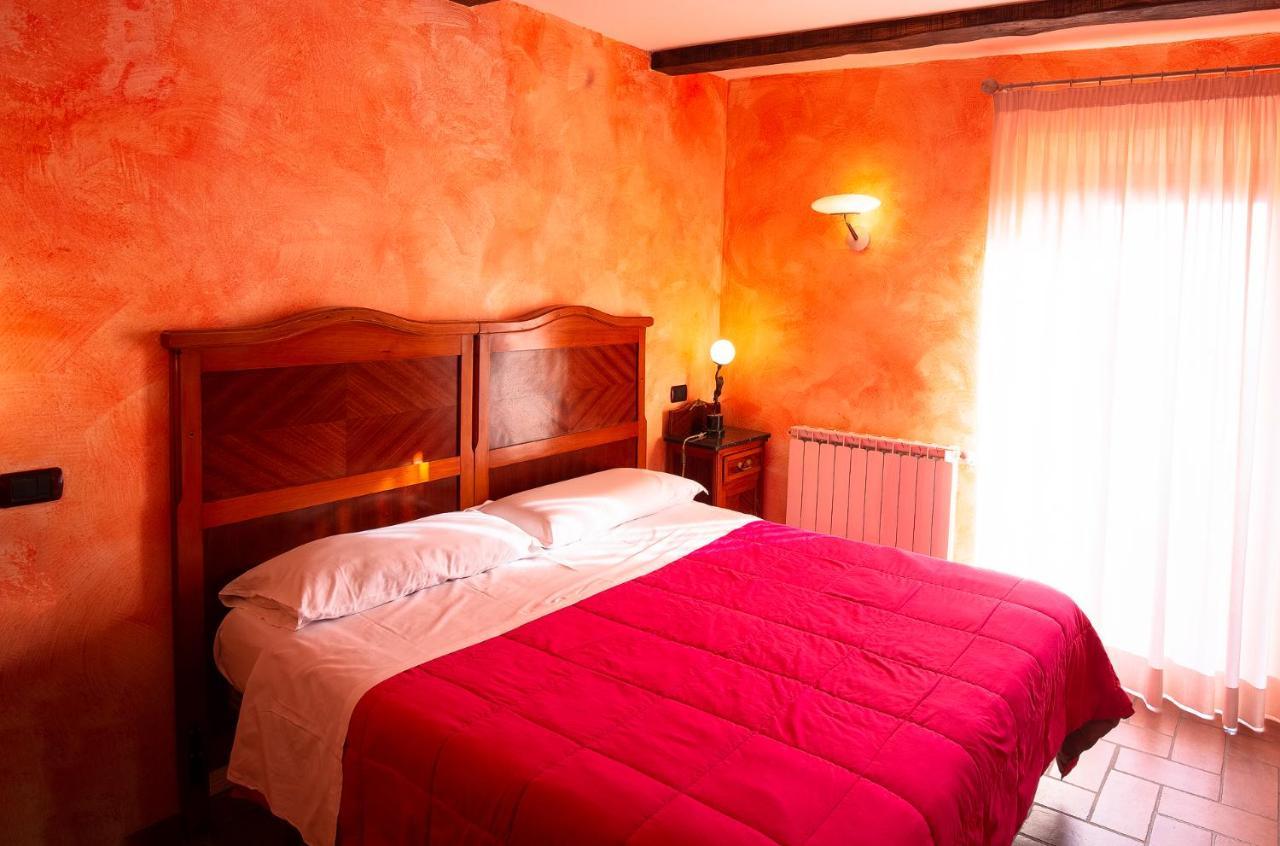 Albergo Diffuso Locanda Specchio Di Diana Nemi Luaran gambar